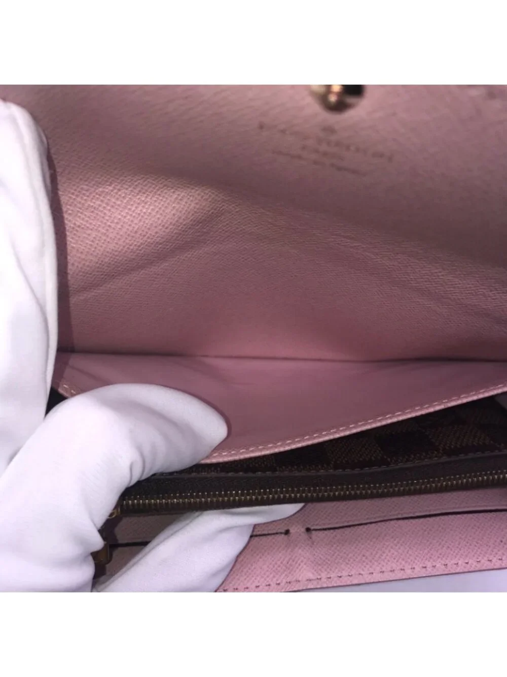 Louis Vuitton Damier Portefeuille Sarah Studded Wallet